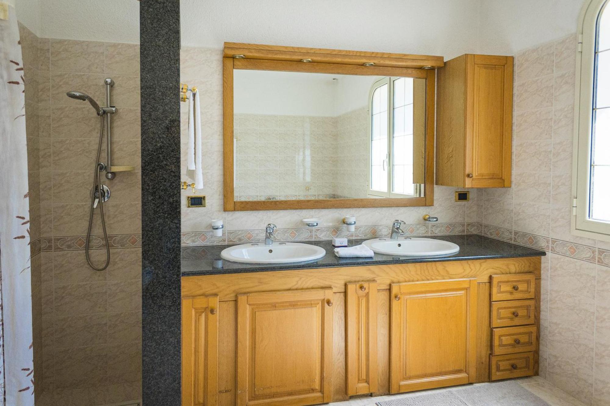 Villa El Capitano With Garden And Pool - Happy Rentals مورو ليتشيزي المظهر الخارجي الصورة
